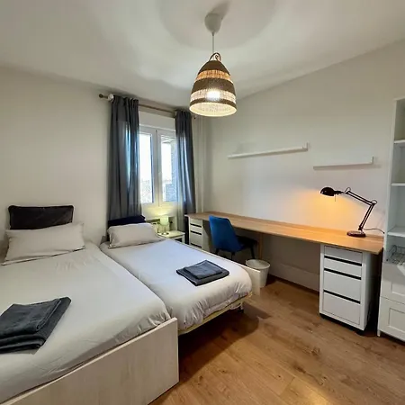 Casa Felipe Con 3 Saragoça