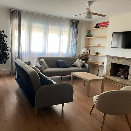 Casa Felipe Con 3 Saragoça
